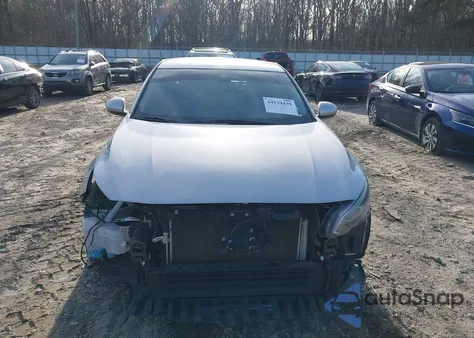 2021 Nissan Altima Sv Fwd z USA, uszkodzony, nr VIN 1N4BL4DV0MN326005